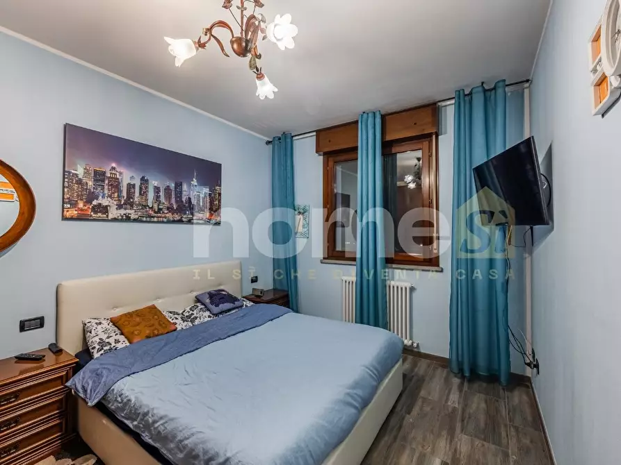 Immagine 13 di Appartamento in vendita  a Reggio Nell'emilia