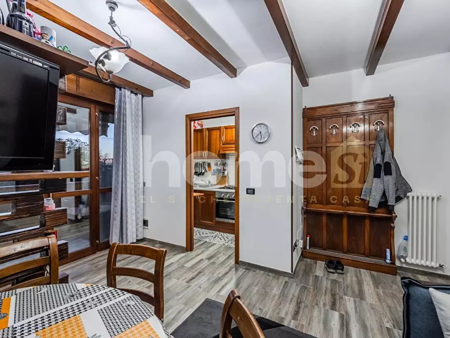 Immagine 8 di Appartamento in vendita  a Reggio Nell'emilia