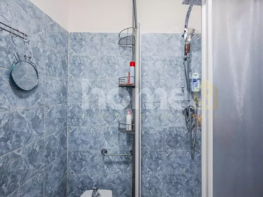 Immagine 23 di Appartamento in vendita  a Reggio Nell'emilia