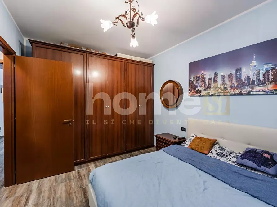 Immagine 15 di Appartamento in vendita  a Reggio Nell'emilia