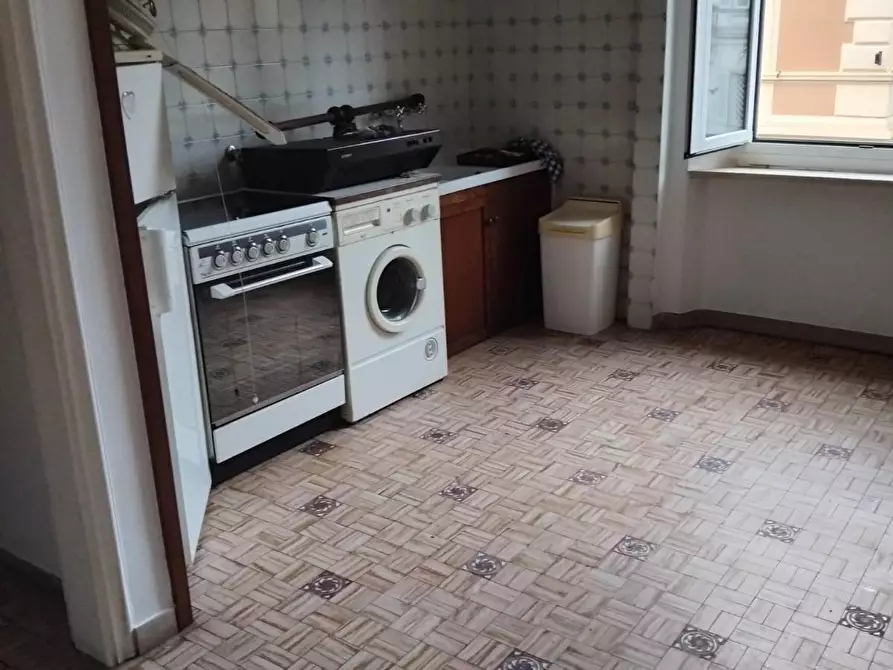 Immagine 6 di Appartamento in affitto  a Pisa