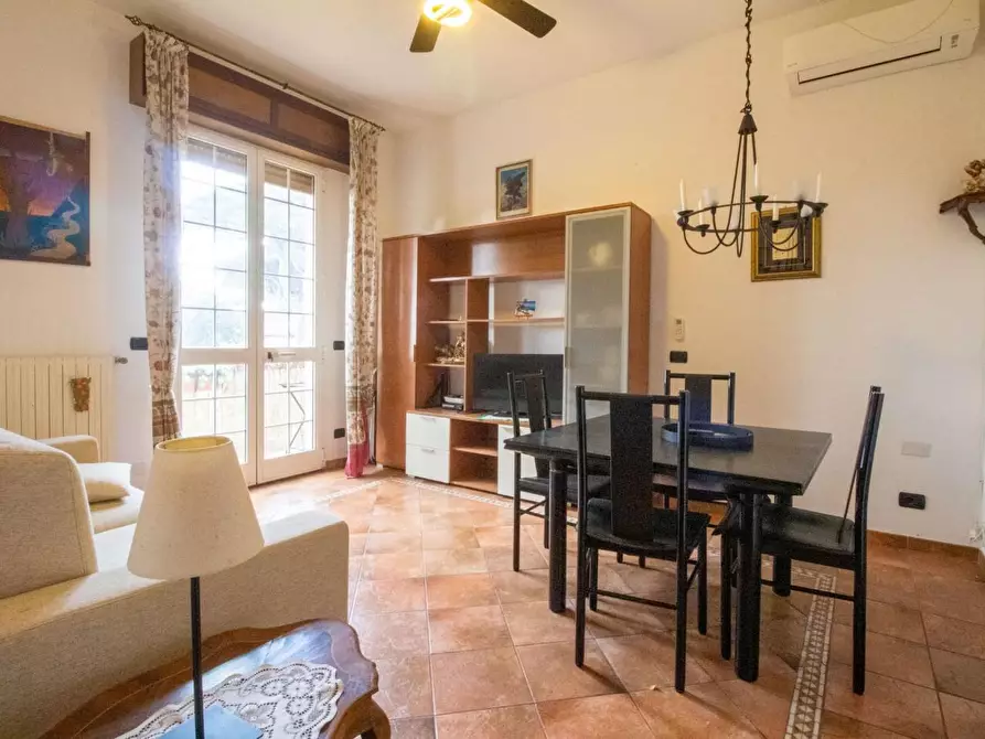 Immagine 12 di Appartamento in vendita  a Pisa