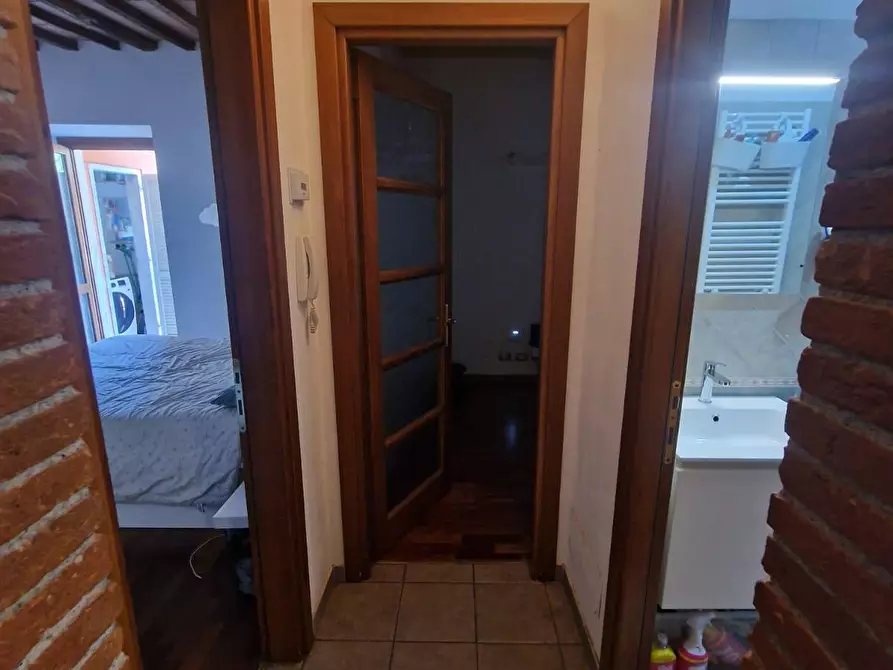 Immagine 10 di Appartamento in vendita  a Carrara