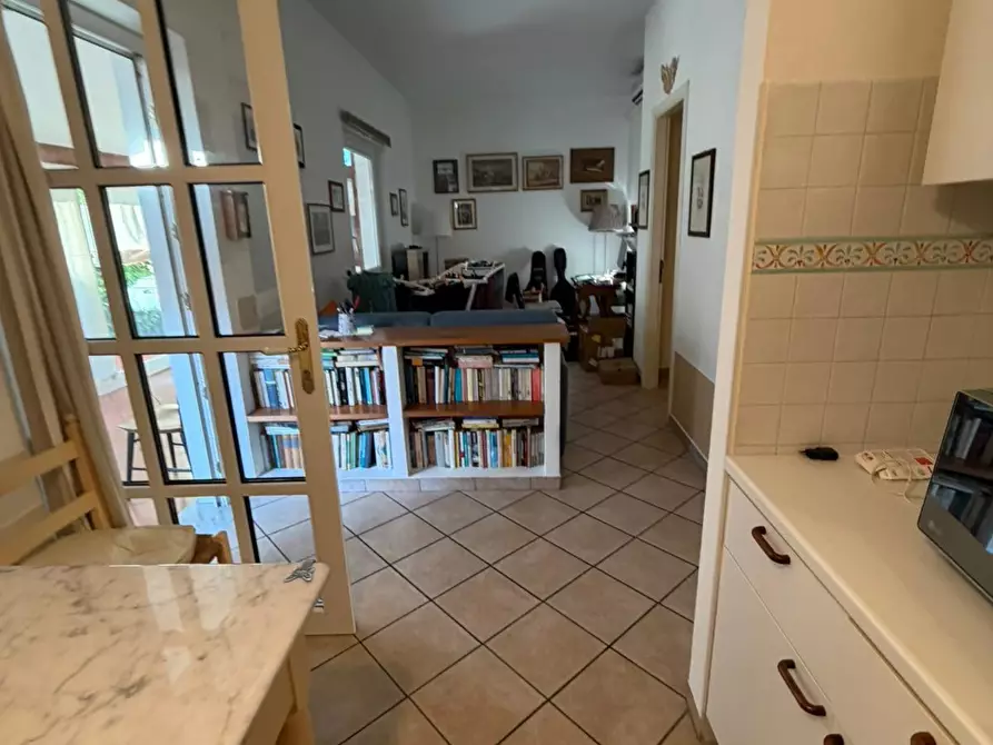 Immagine 4 di Porzione di casa in affitto  a Sarzana