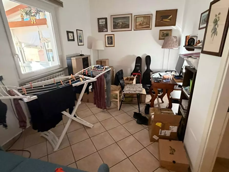 Immagine 9 di Porzione di casa in affitto  a Sarzana