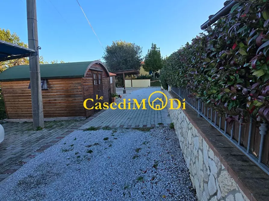 Immagine 7 di Porzione di casa in vendita  a Rosignano Marittimo