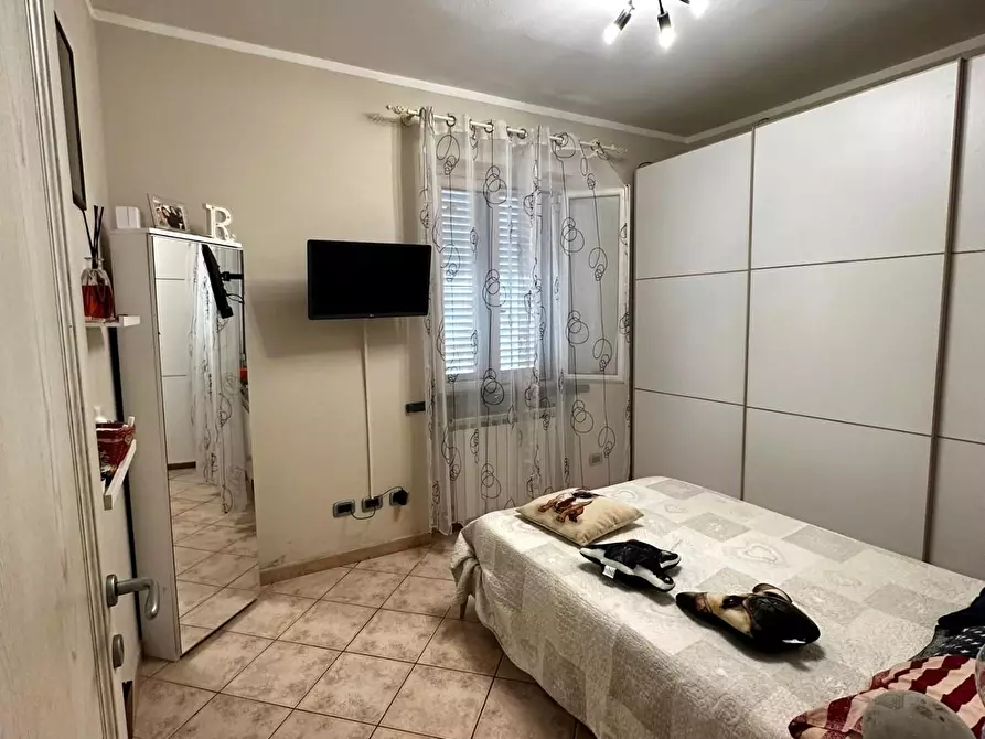 Immagine 14 di Casa bifamiliare in vendita  a Massa