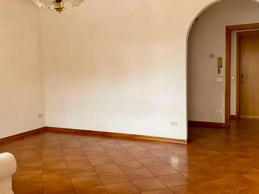 Immagine 4 di Villetta a schiera in vendita  a Viareggio