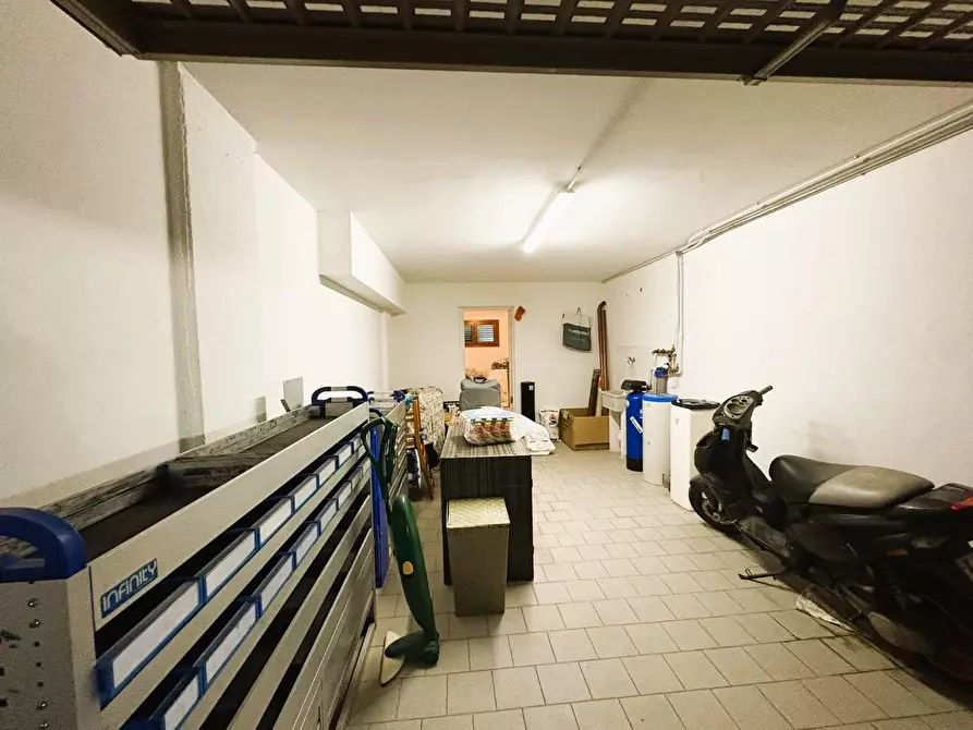 Immagine 21 di Appartamento in vendita  a Montespertoli