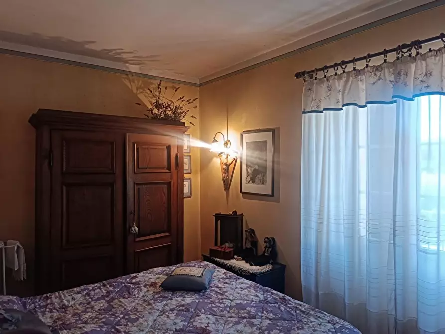 Immagine 27 di Casa semindipendente in vendita  a Borgo A Mozzano