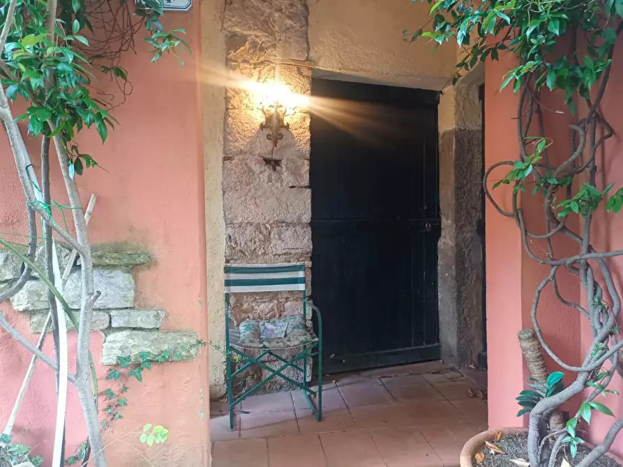 Immagine 5 di Casa semindipendente in vendita  a Borgo A Mozzano