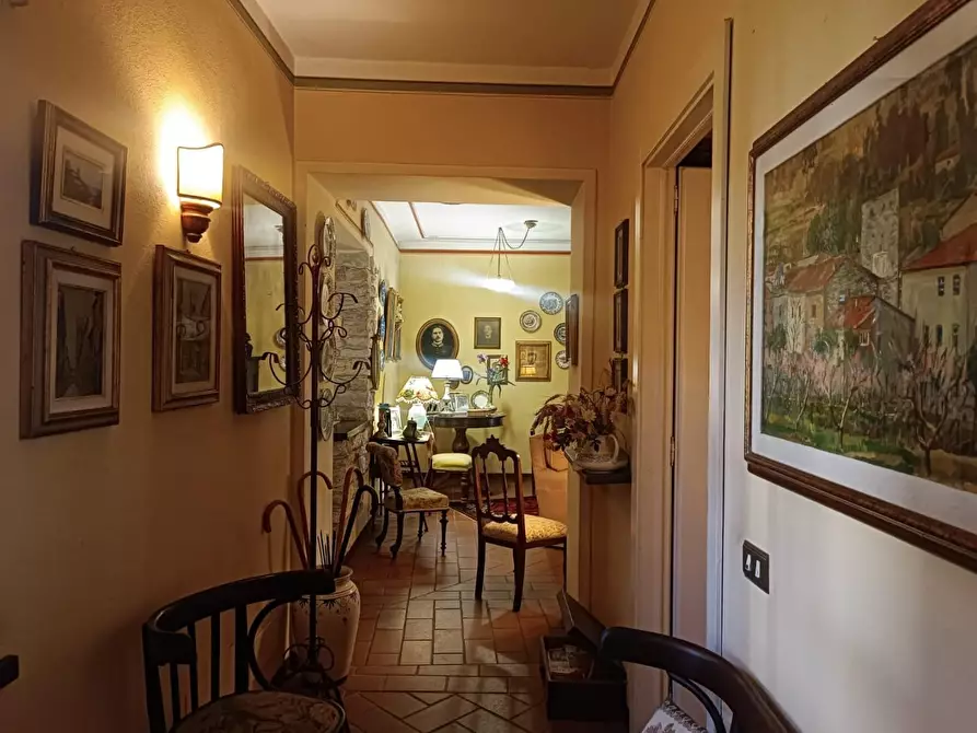 Immagine 23 di Casa semindipendente in vendita  a Borgo A Mozzano