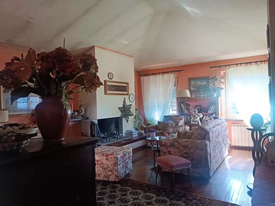 Immagine 44 di Casa semindipendente in vendita  a Borgo A Mozzano