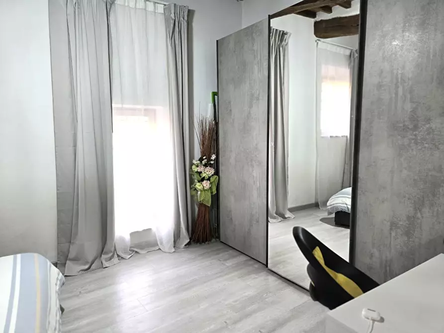 Immagine 6 di Appartamento in vendita  a Colle Di Val D'elsa