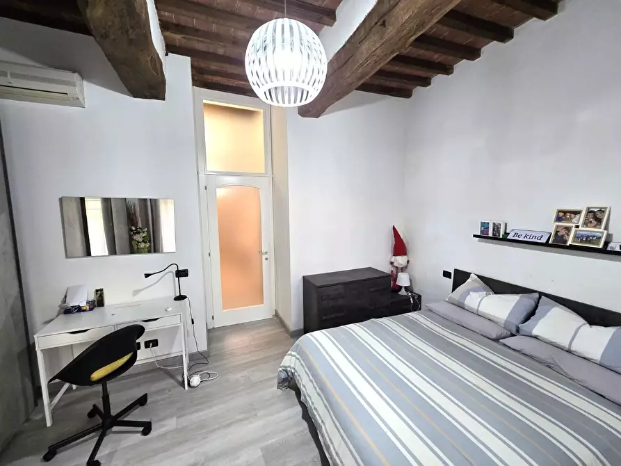 Immagine 5 di Appartamento in vendita  a Colle Di Val D'elsa