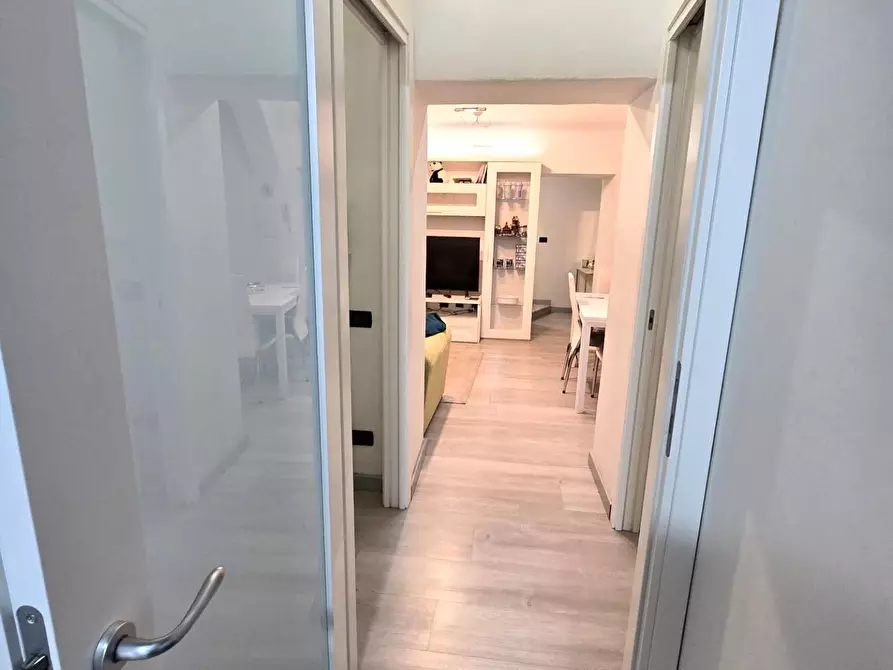 Immagine 13 di Appartamento in vendita  a Colle Di Val D'elsa