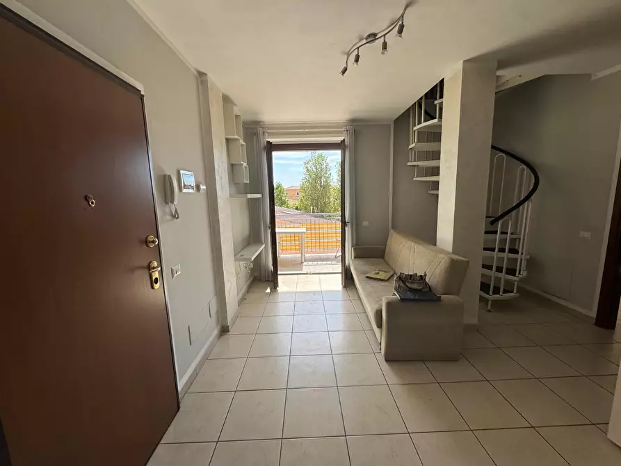 Immagine 1 di Appartamento in vendita  a Livorno