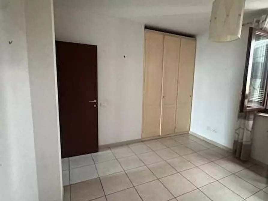 Immagine 18 di Appartamento in vendita  a Livorno