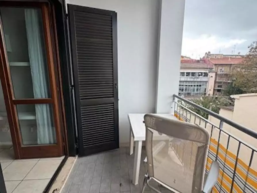 Immagine 15 di Appartamento in vendita  a Livorno