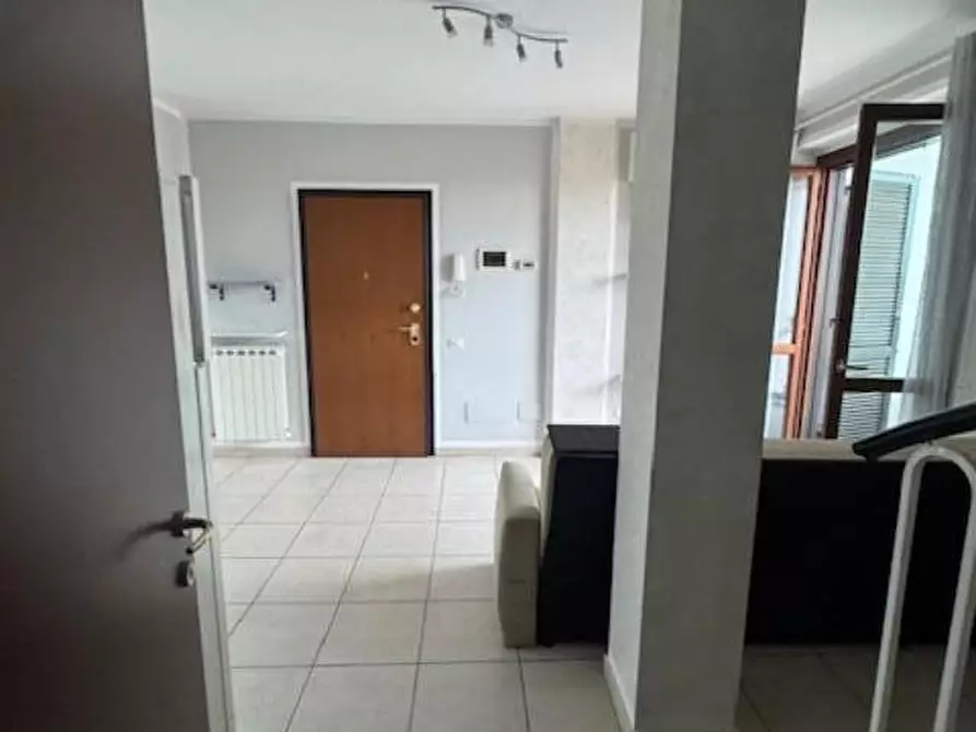 Immagine 4 di Appartamento in vendita  a Livorno