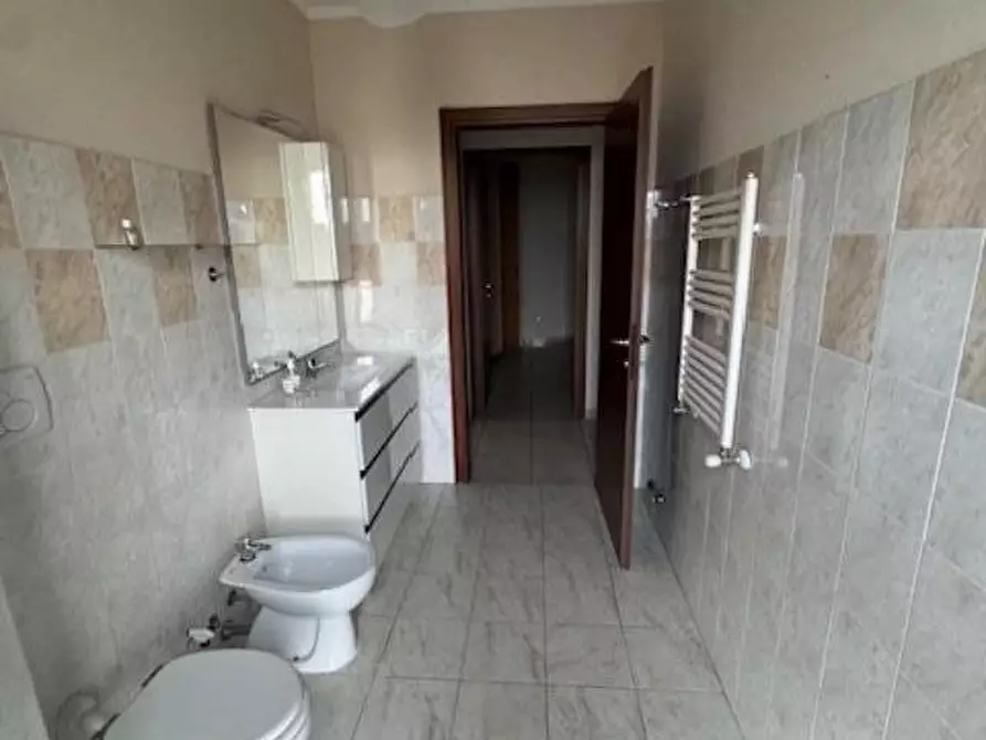 Immagine 21 di Appartamento in vendita  a Livorno