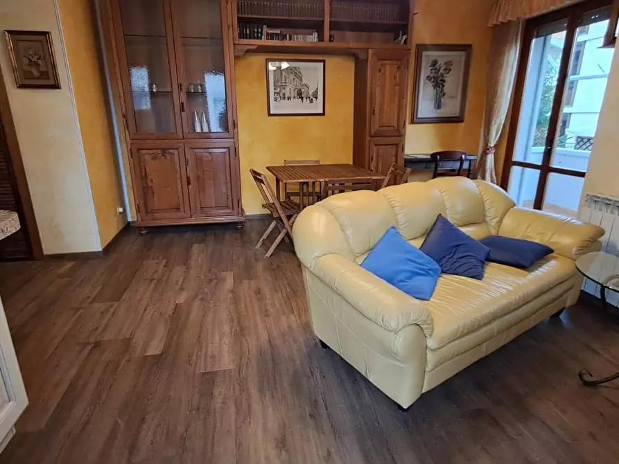 Immagine 4 di Appartamento in vendita  a Castagneto Carducci