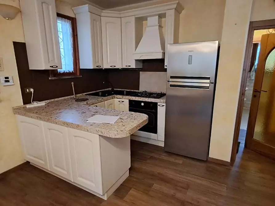 Immagine 3 di Appartamento in vendita  a Castagneto Carducci