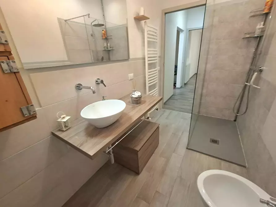 Immagine 18 di Appartamento in vendita  a Castelfranco Di Sotto