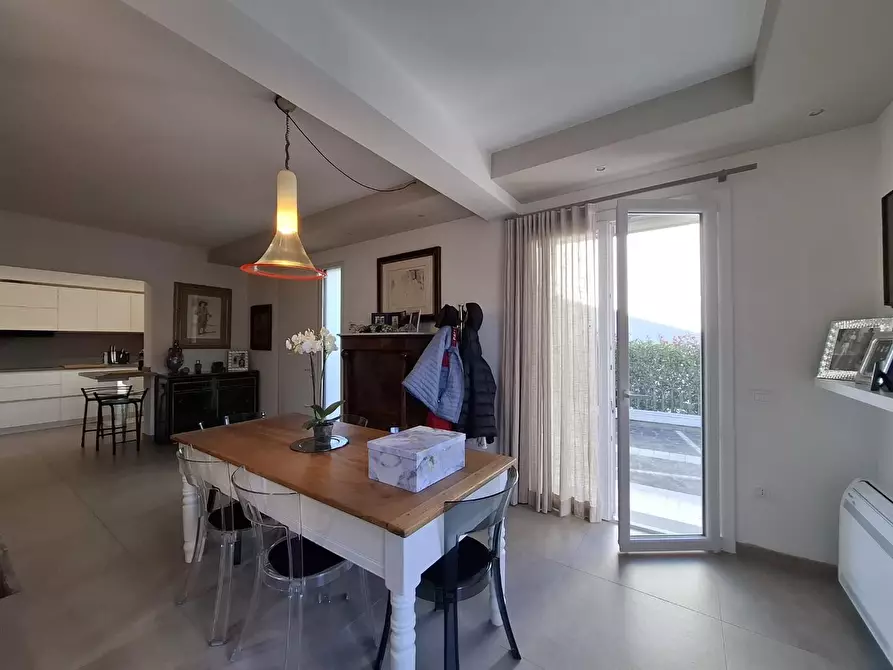 Immagine 10 di Appartamento in vendita  a Fucecchio