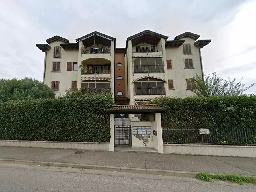 Immagine 1 di Appartamento in vendita  a San Zenone Al Lambro