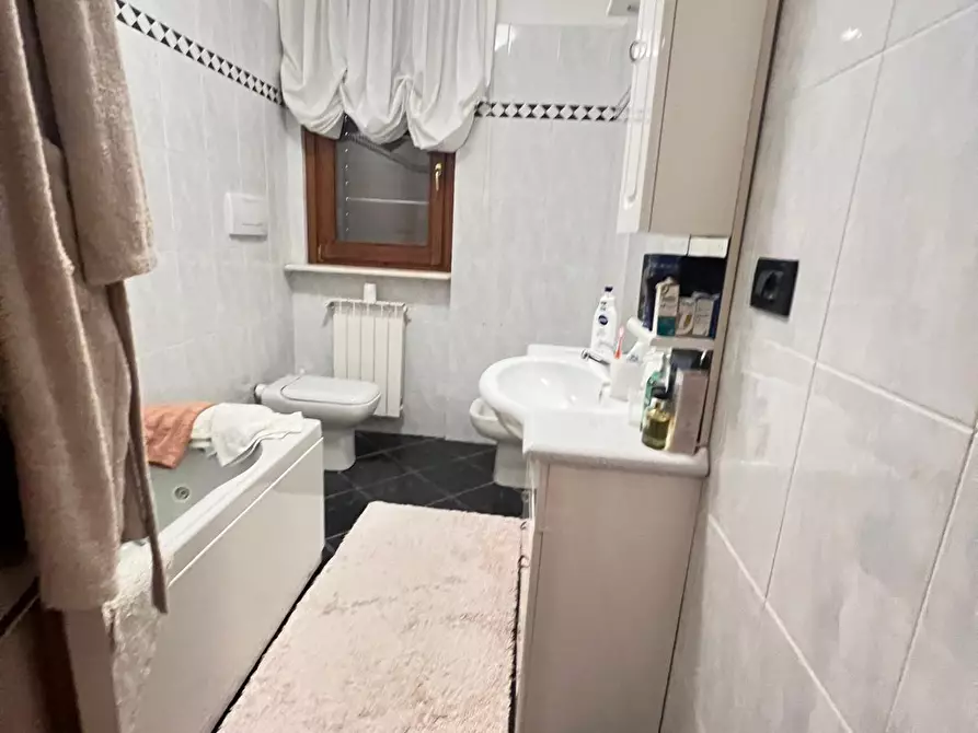 Immagine 74 di Villetta a schiera in vendita  a Lanciano