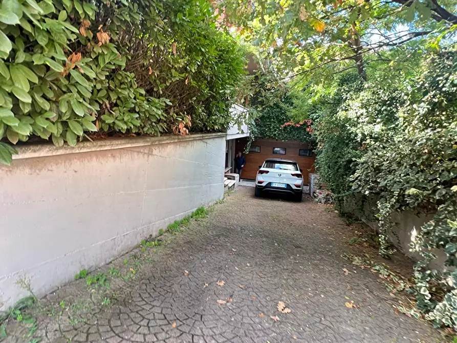 Immagine 45 di Villetta a schiera in vendita  a Lanciano