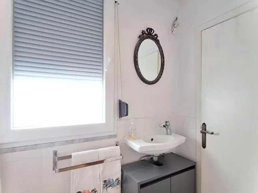 Immagine 24 di Casa indipendente in vendita  a Vicopisano