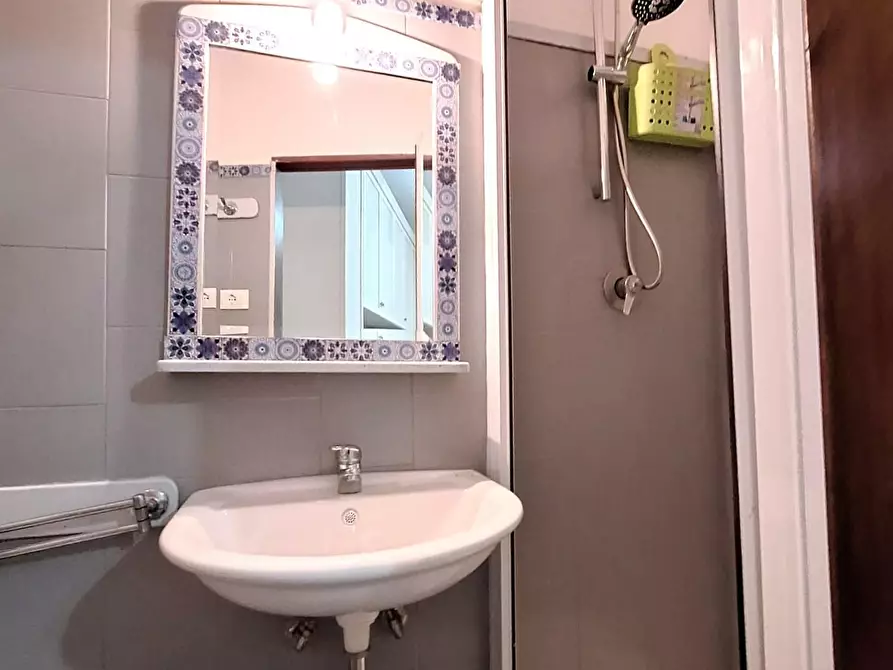 Immagine 18 di Casa indipendente in vendita  a Vicopisano