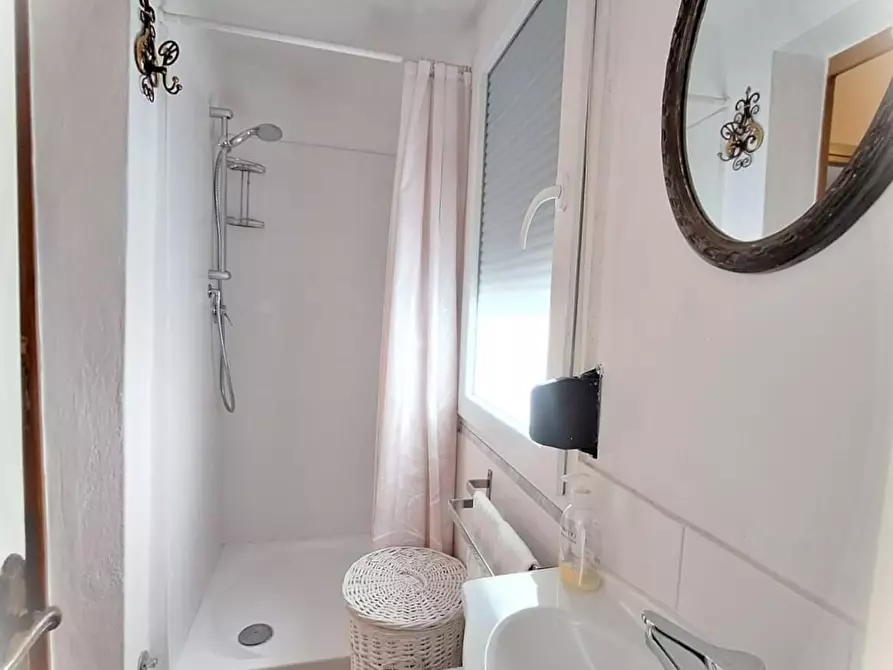 Immagine 23 di Casa indipendente in vendita  a Vicopisano