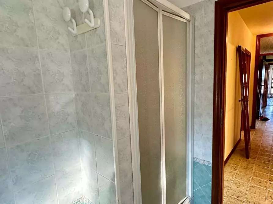 Immagine 42 di Casa indipendente in vendita  a Lucca