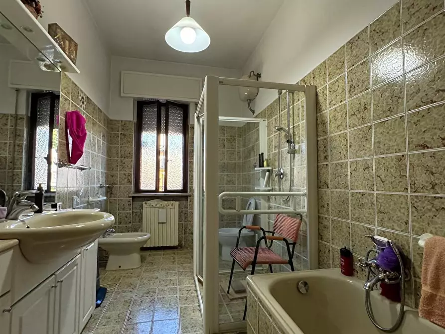 Immagine 20 di Casa indipendente in vendita  a Lucca