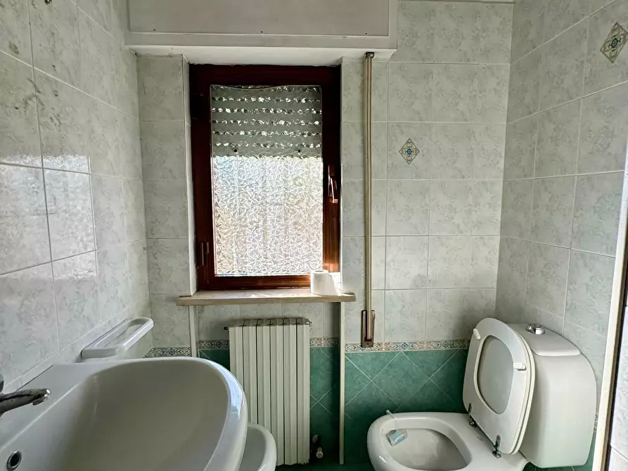 Immagine 34 di Casa indipendente in vendita  a Lucca