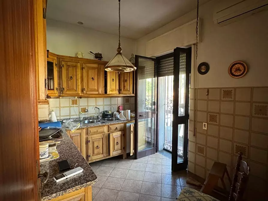 Immagine 6 di Casa indipendente in vendita  a Lucca