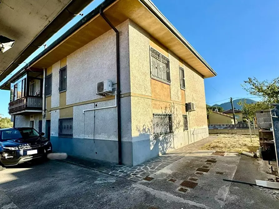 Immagine 57 di Casa indipendente in vendita  a Lucca