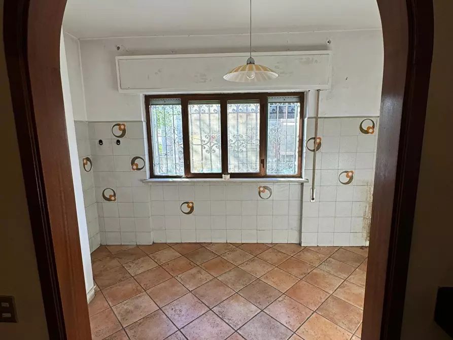 Immagine 45 di Casa indipendente in vendita  a Lucca