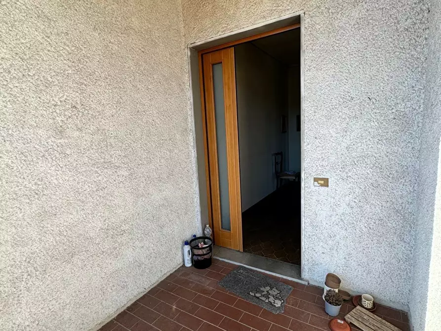 Immagine 13 di Casa indipendente in vendita  a Lucca
