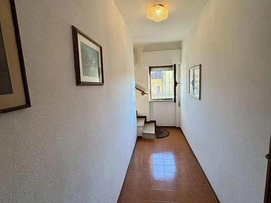 Immagine 30 di Casa indipendente in vendita  a Lucca