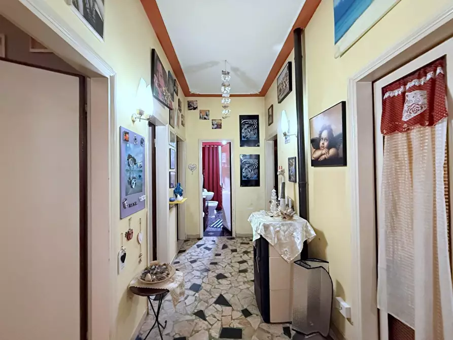 Immagine 16 di Casa indipendente in vendita  a Camaiore