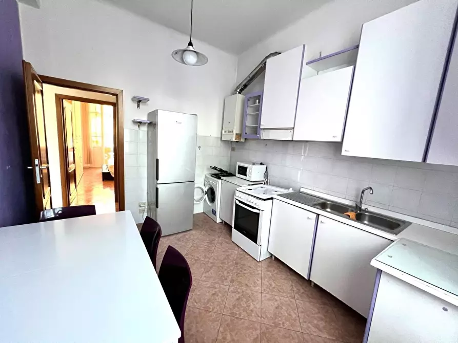 Immagine 14 di Appartamento in vendita  a La Spezia