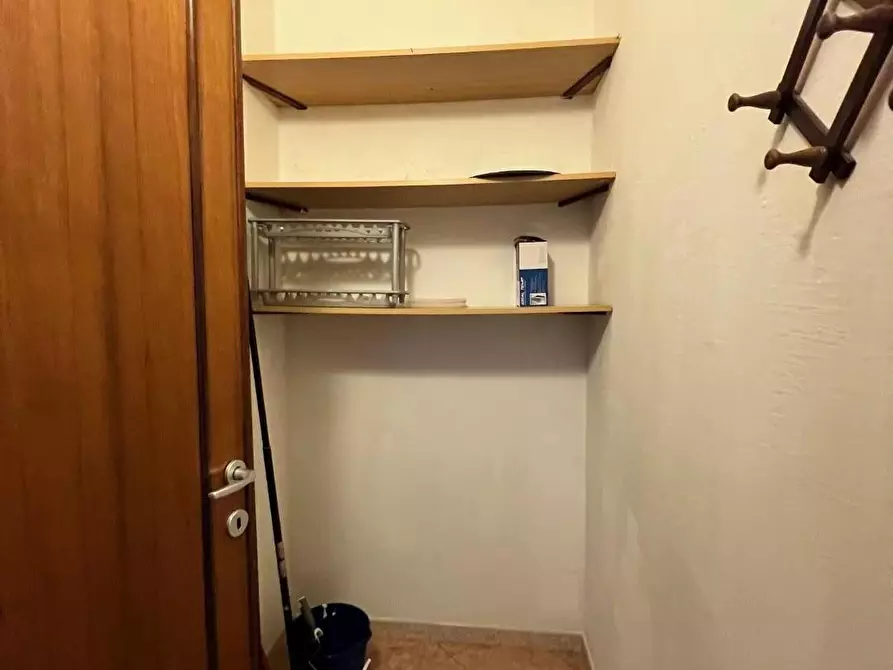 Immagine 8 di Appartamento in vendita  a La Spezia