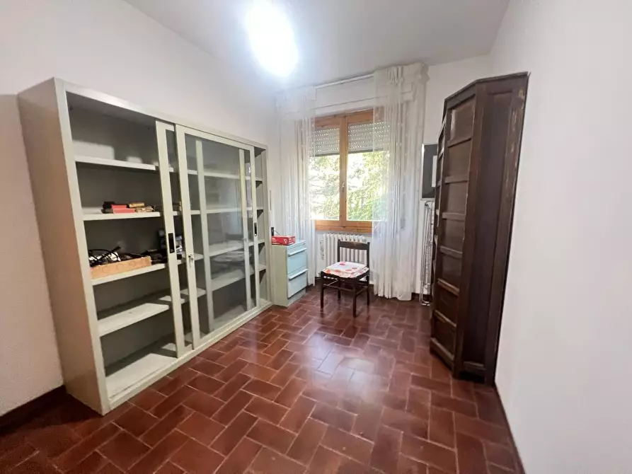 Immagine 10 di Appartamento in vendita  a Poggibonsi