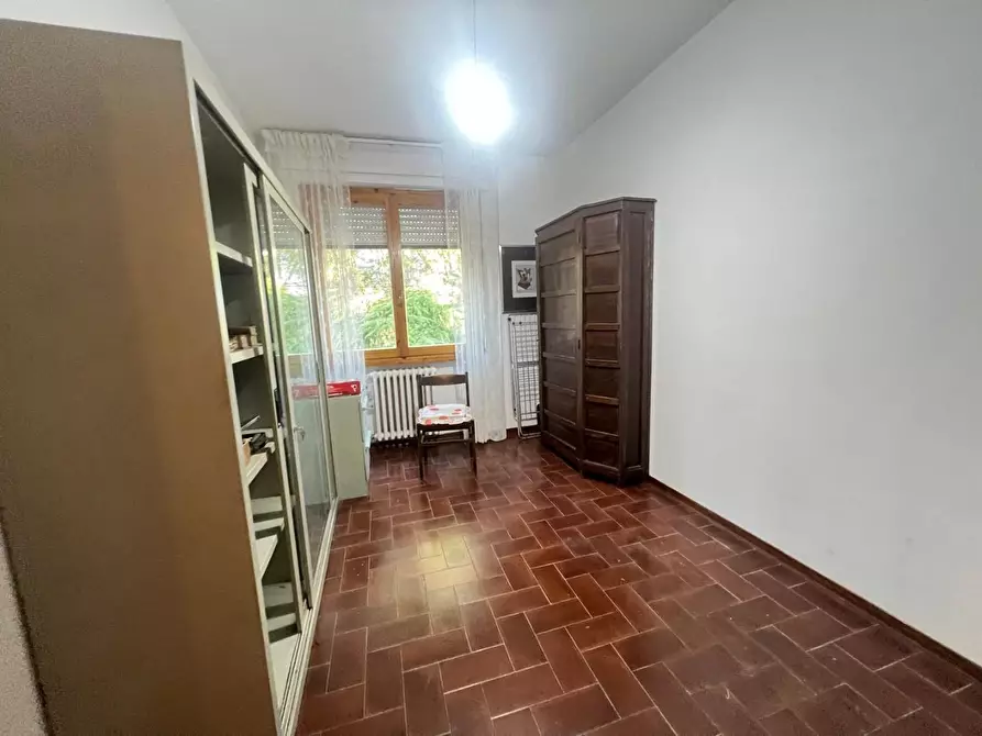 Immagine 17 di Appartamento in vendita  a Poggibonsi