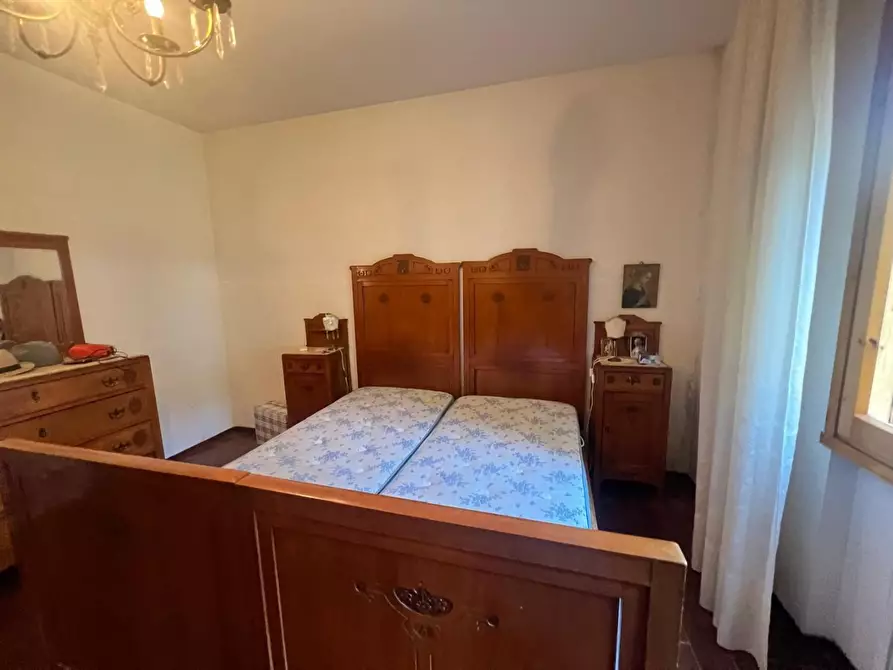 Immagine 25 di Appartamento in vendita  a Poggibonsi