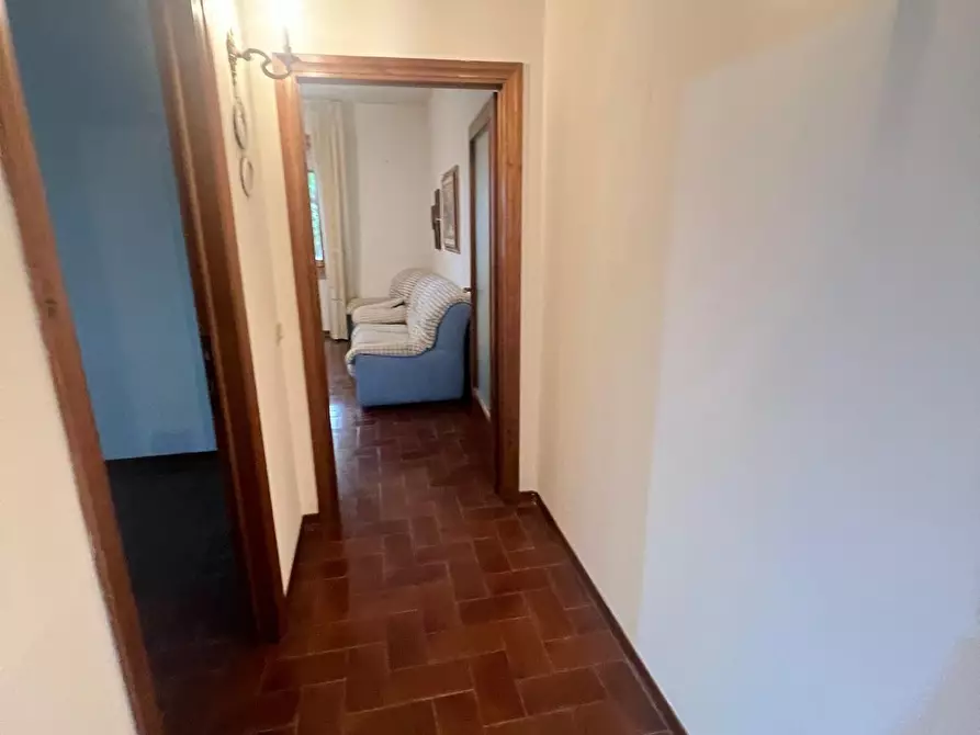 Immagine 21 di Appartamento in vendita  a Poggibonsi